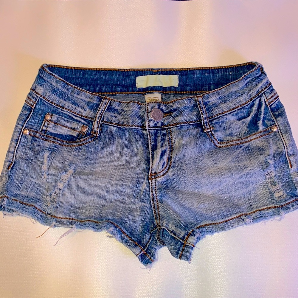 Cute summer jean shorts